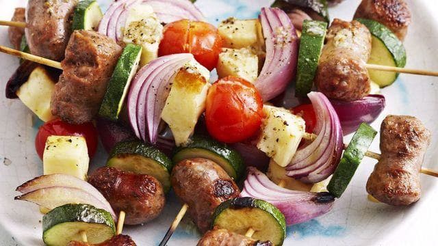 recette-de-brochettes-de-saucisses_4940107